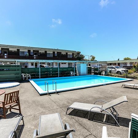 Flamingo Motel New Plymouth Bagian luar foto
