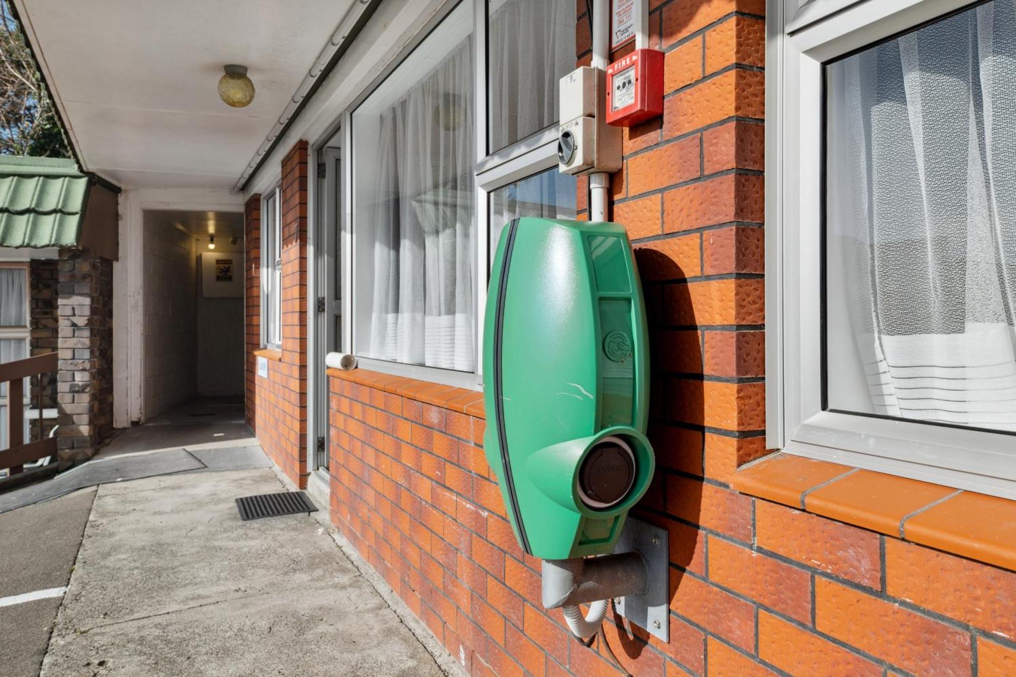 Flamingo Motel New Plymouth Bagian luar foto