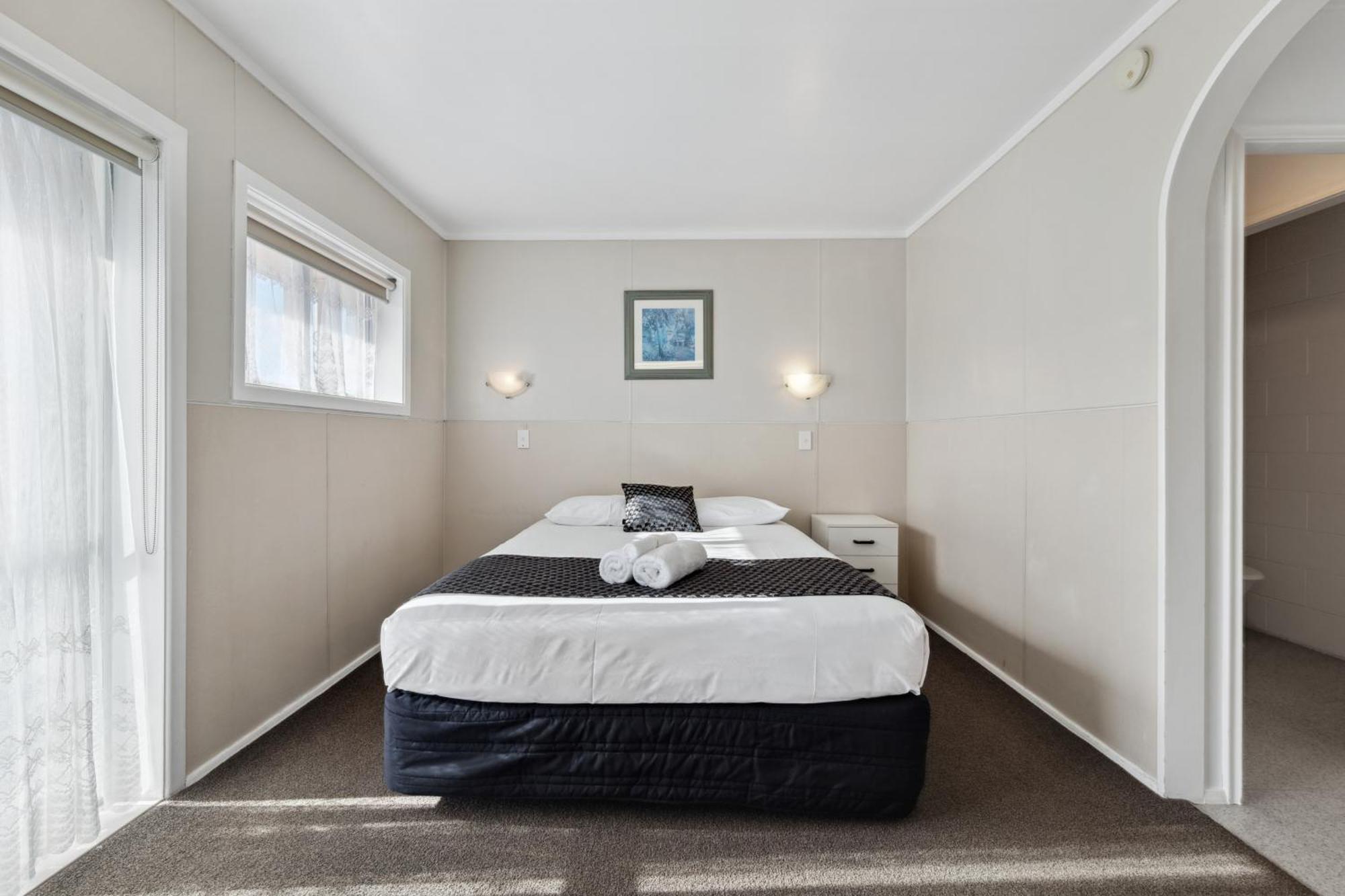 Flamingo Motel New Plymouth Bagian luar foto