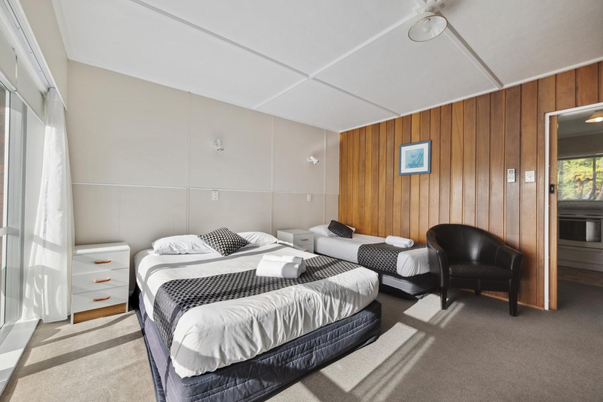 Flamingo Motel New Plymouth Bagian luar foto