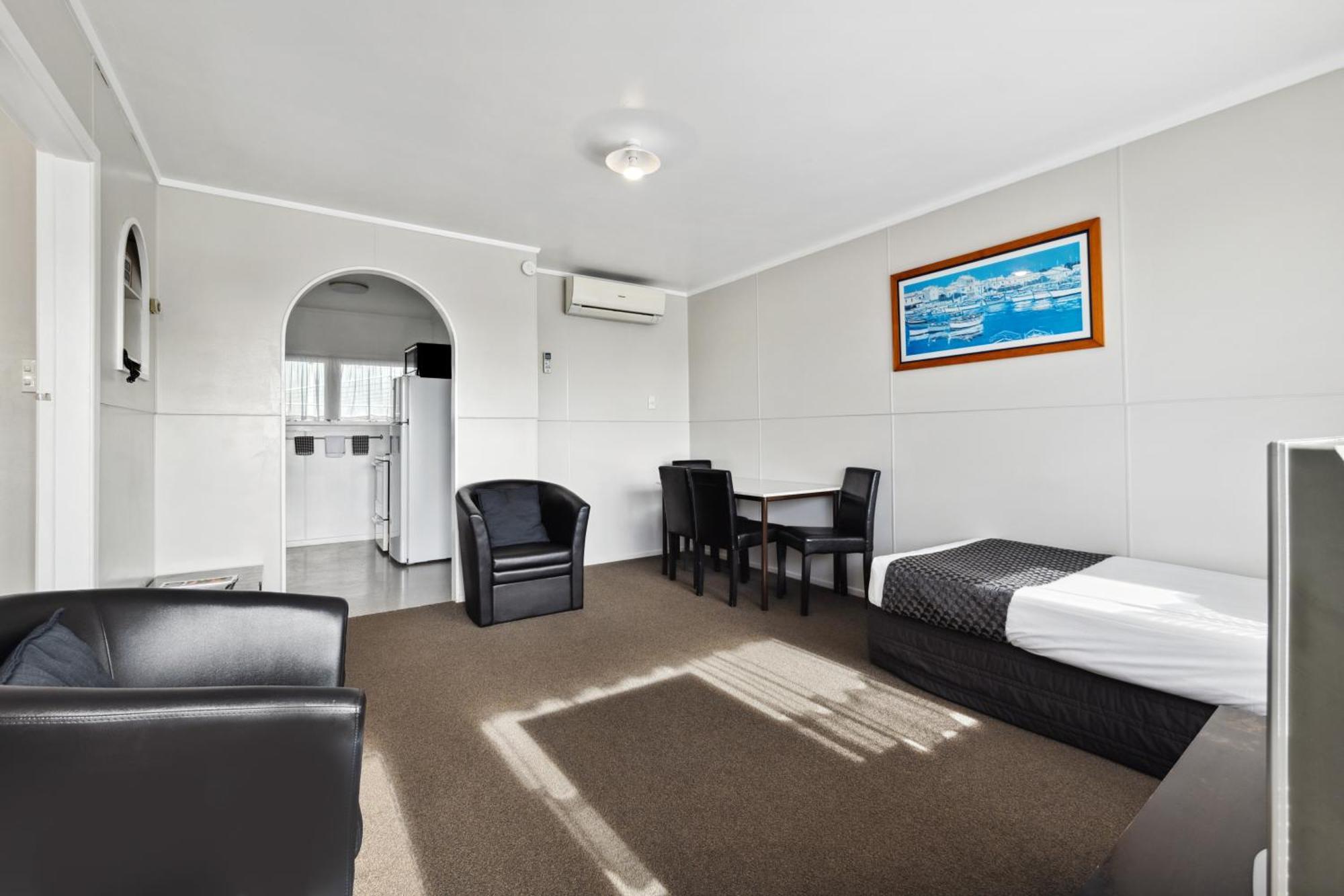 Flamingo Motel New Plymouth Bagian luar foto