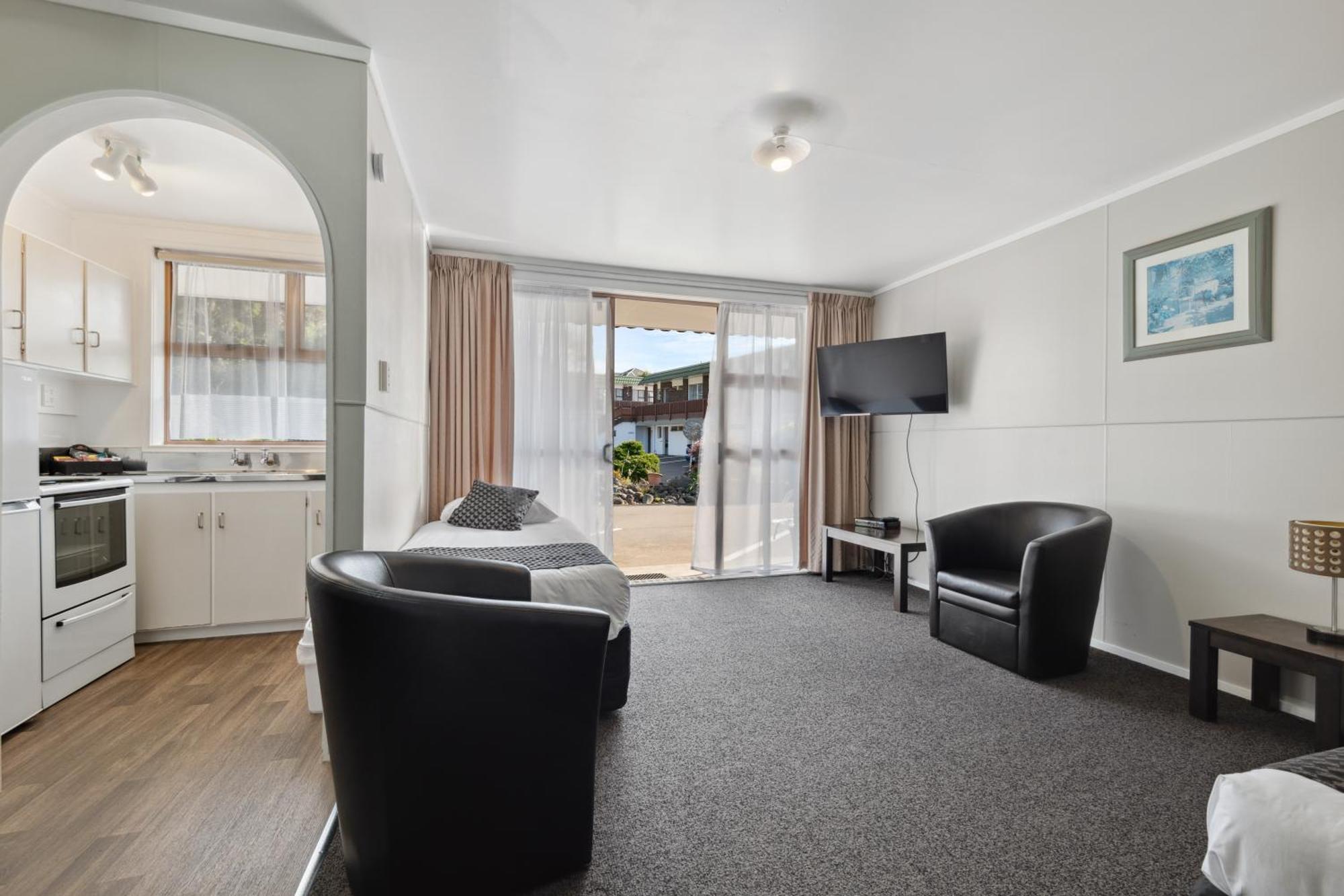 Flamingo Motel New Plymouth Bagian luar foto