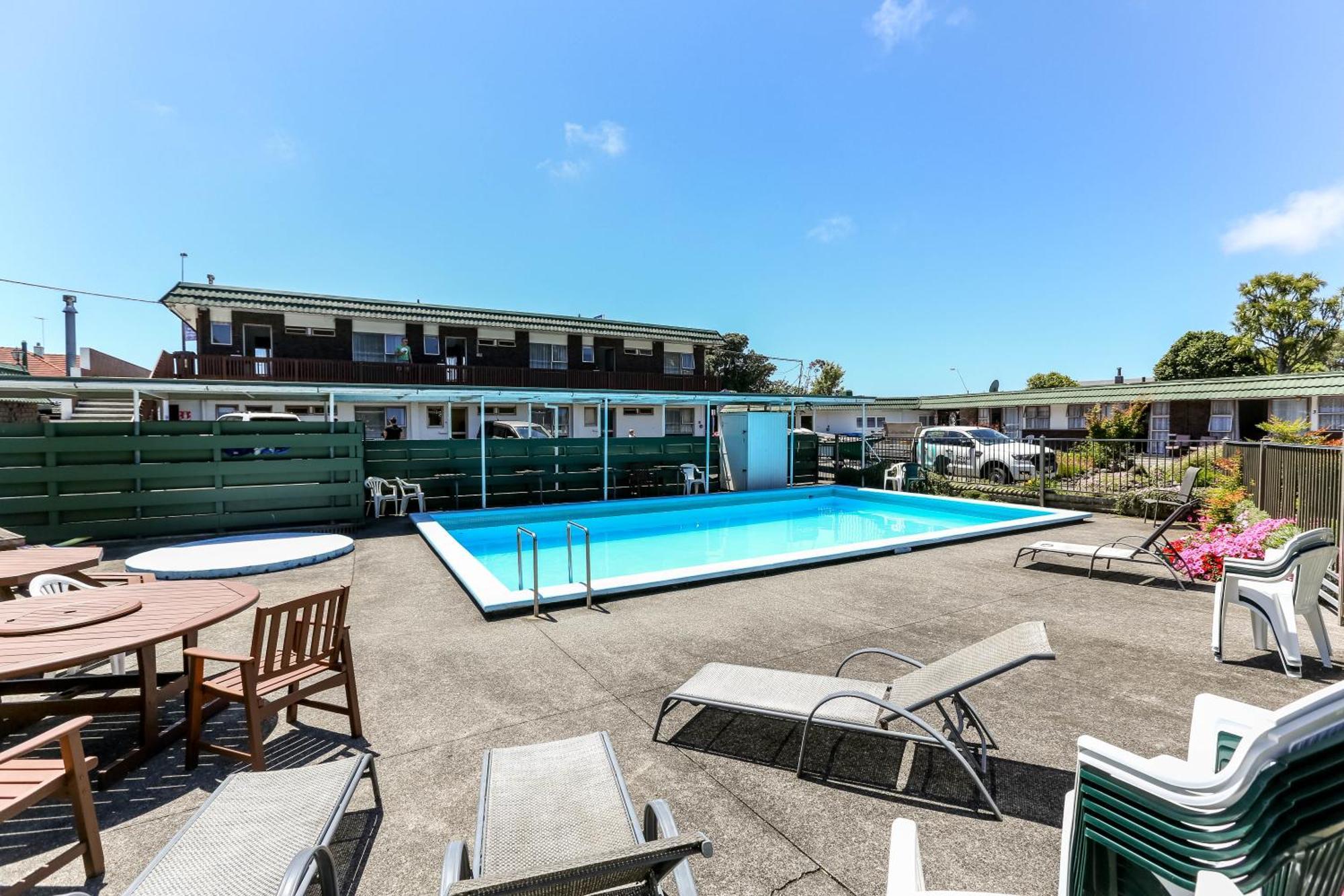 Flamingo Motel New Plymouth Bagian luar foto