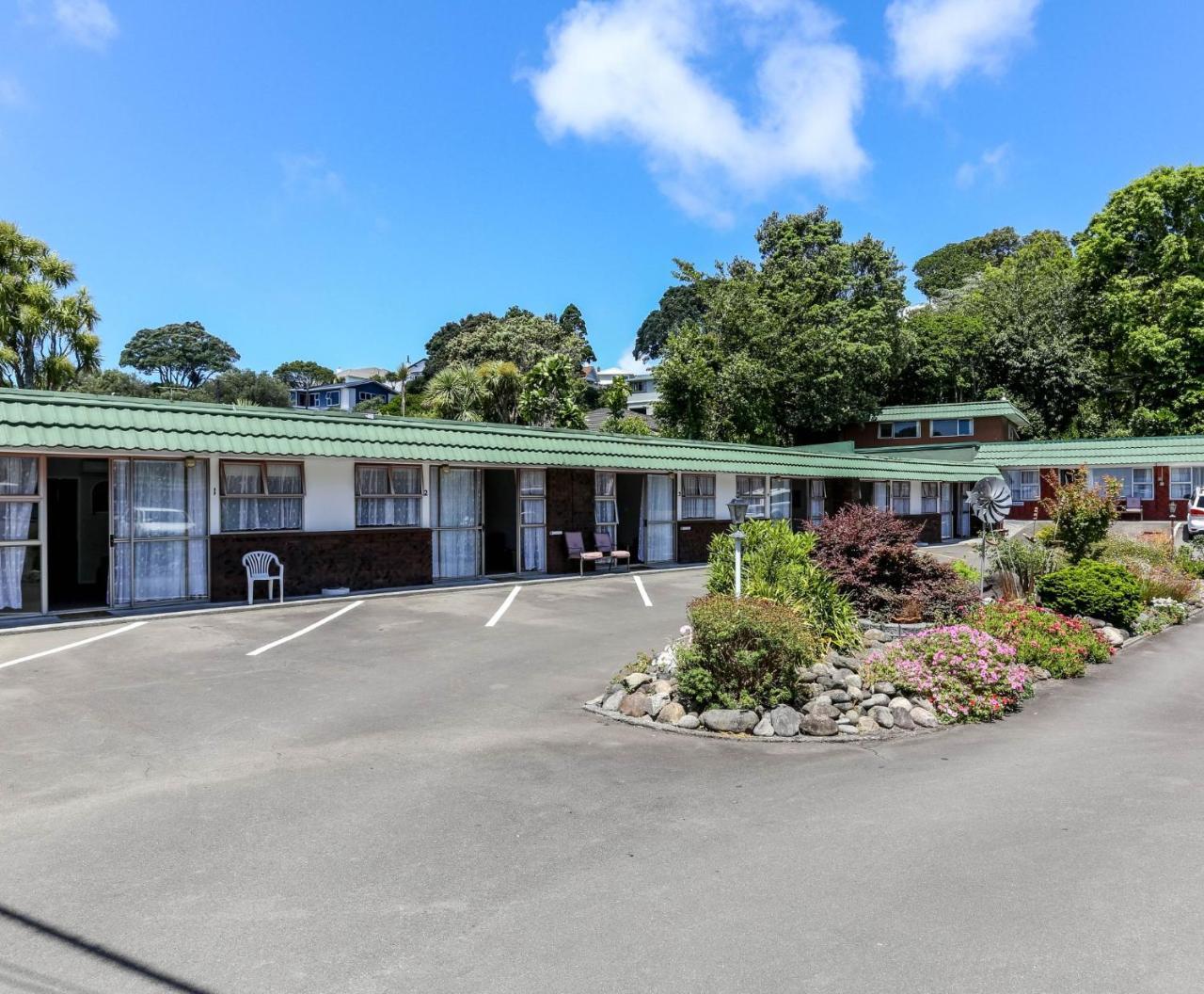 Flamingo Motel New Plymouth Bagian luar foto